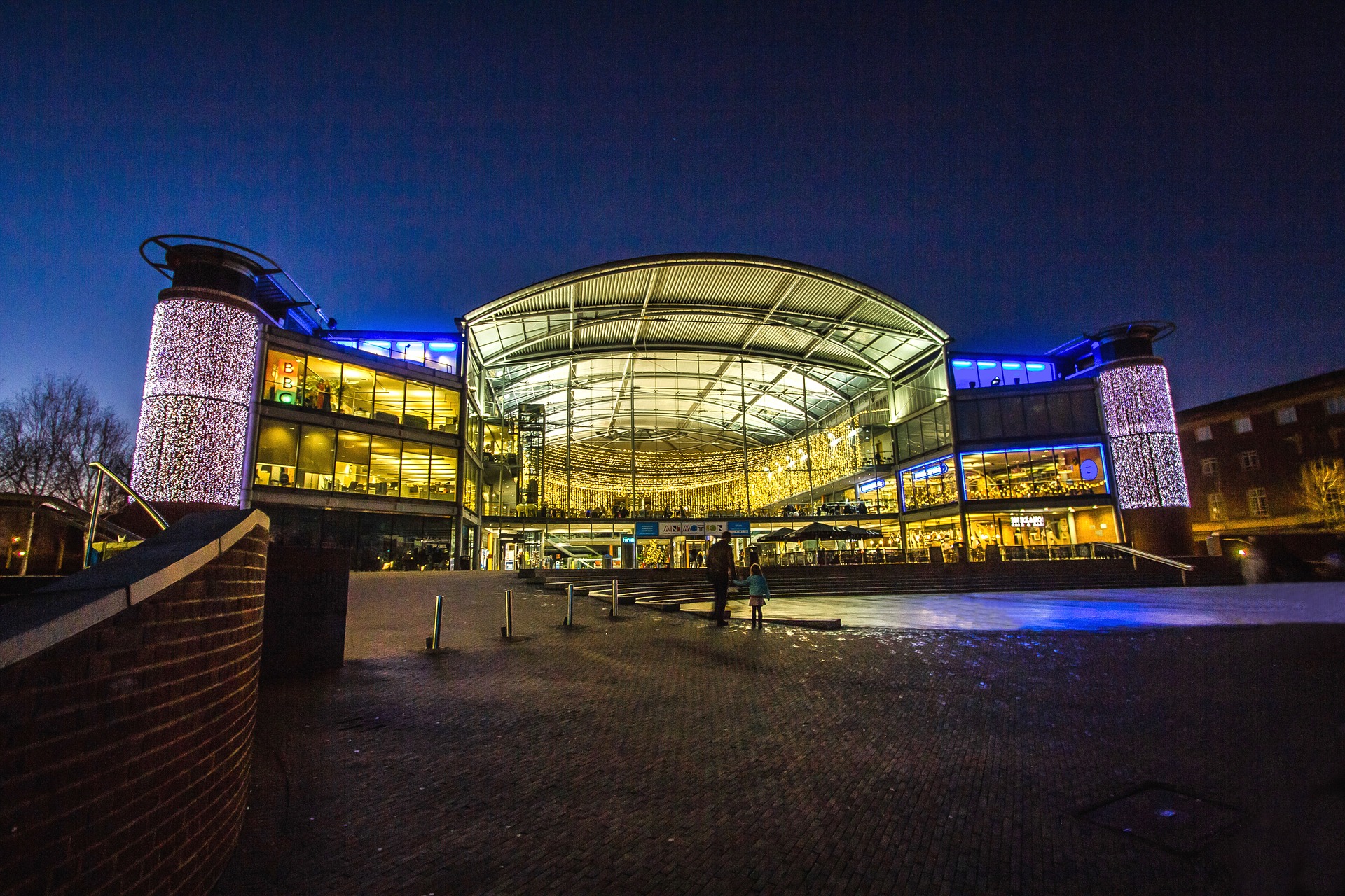 Jefferson-Brooks Branch at night